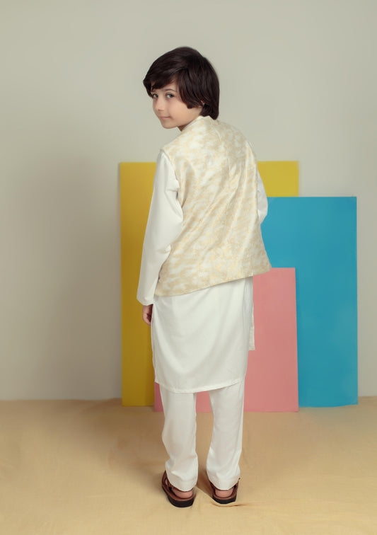 Traditional white kurta pajama with waist coat -Kidoz close